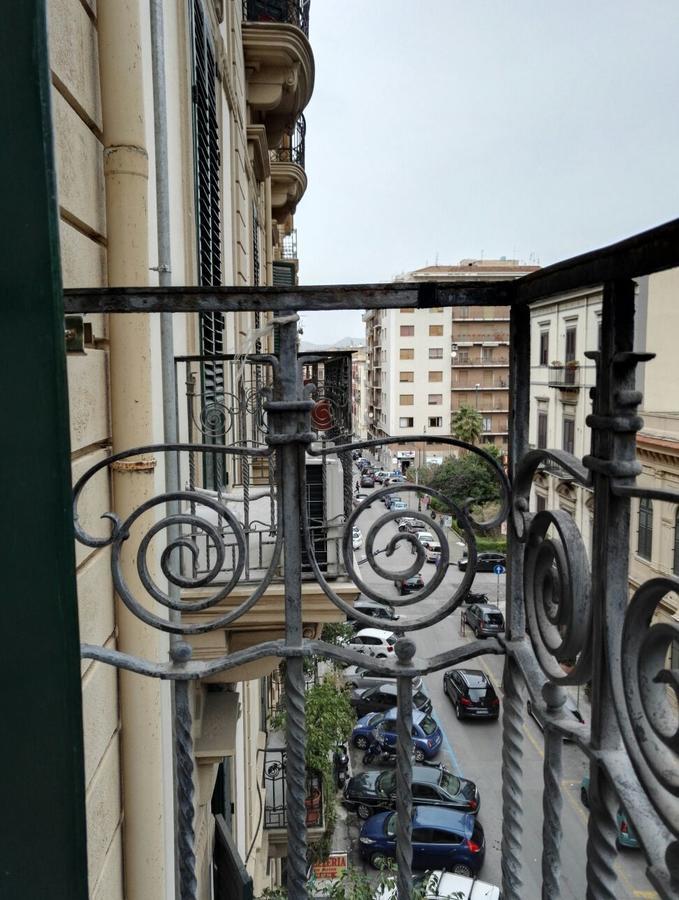 Bed and Breakfast Beautiful Life Palermo Esterno foto
