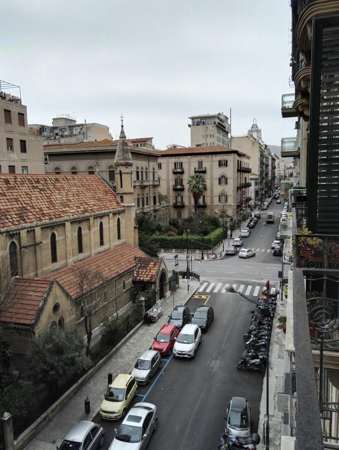 Bed and Breakfast Beautiful Life Palermo Esterno foto